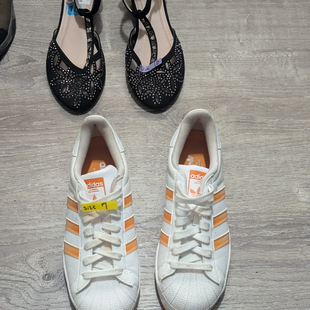 Mixed Lot Of Women's Shoes 8 Pair For One Price - Picture 3 of 6